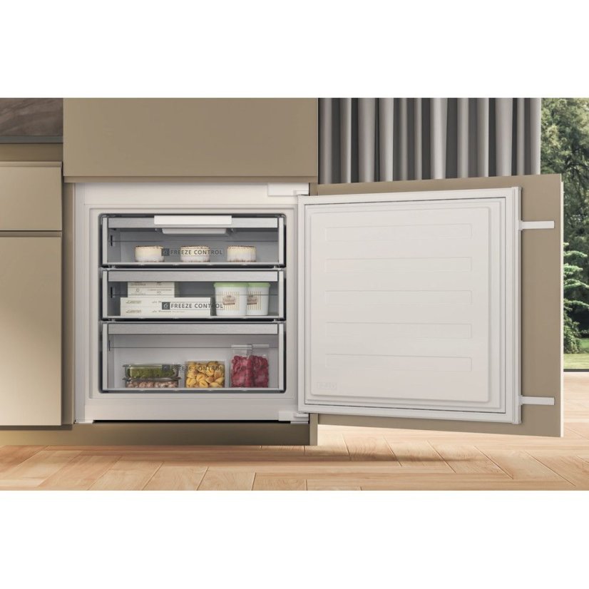 Whirlpool SP40 812 EU 2